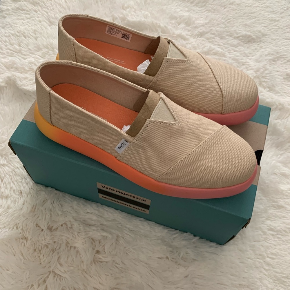 TOMS Alpargata Mallow, Ombré Size 8.5